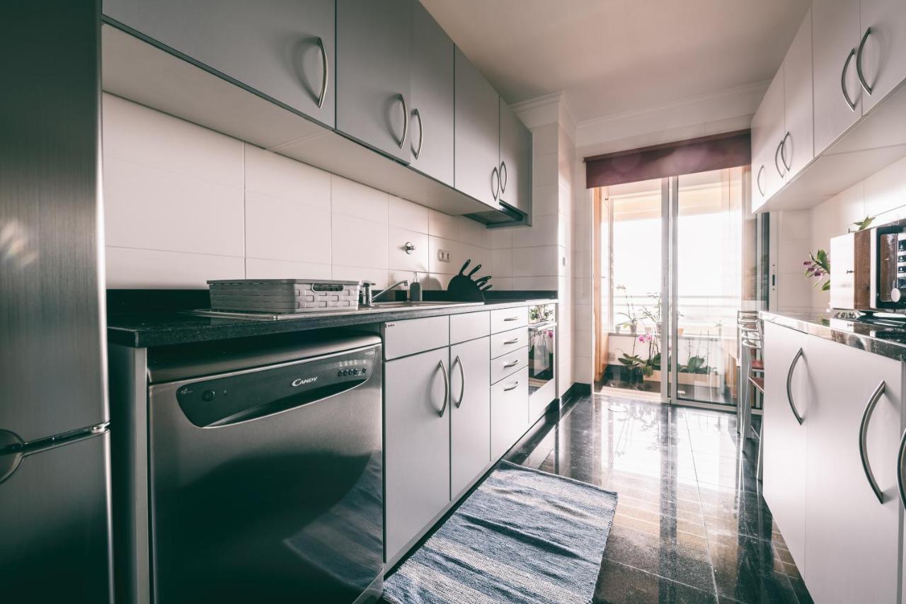 Appartement By The Sea II - Calmo Com Piscina E Vista Mar. à Funchal  Extérieur photo